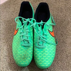 Magista Men’s Soccer Cleats